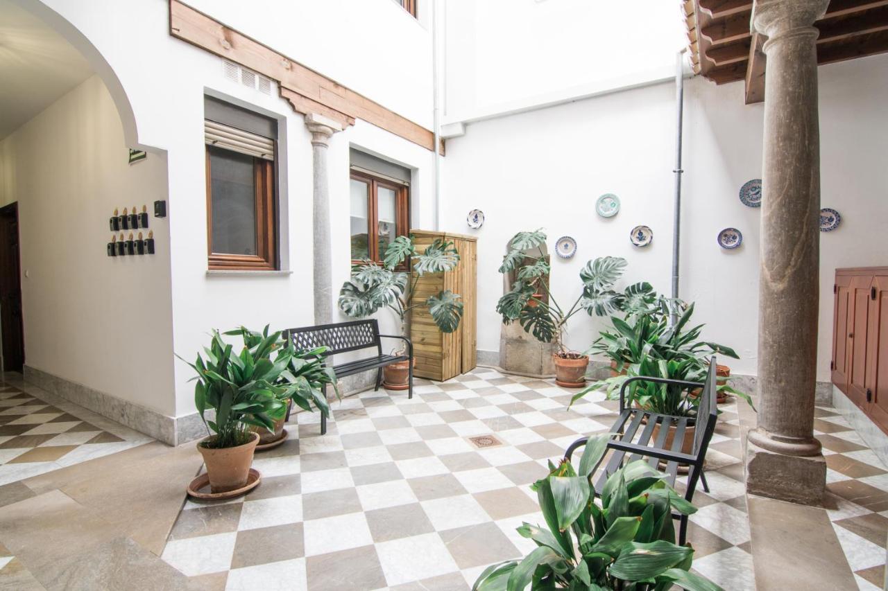 Apartament Tuguest Plaza De Gracia Grenada Zewnętrze zdjęcie
