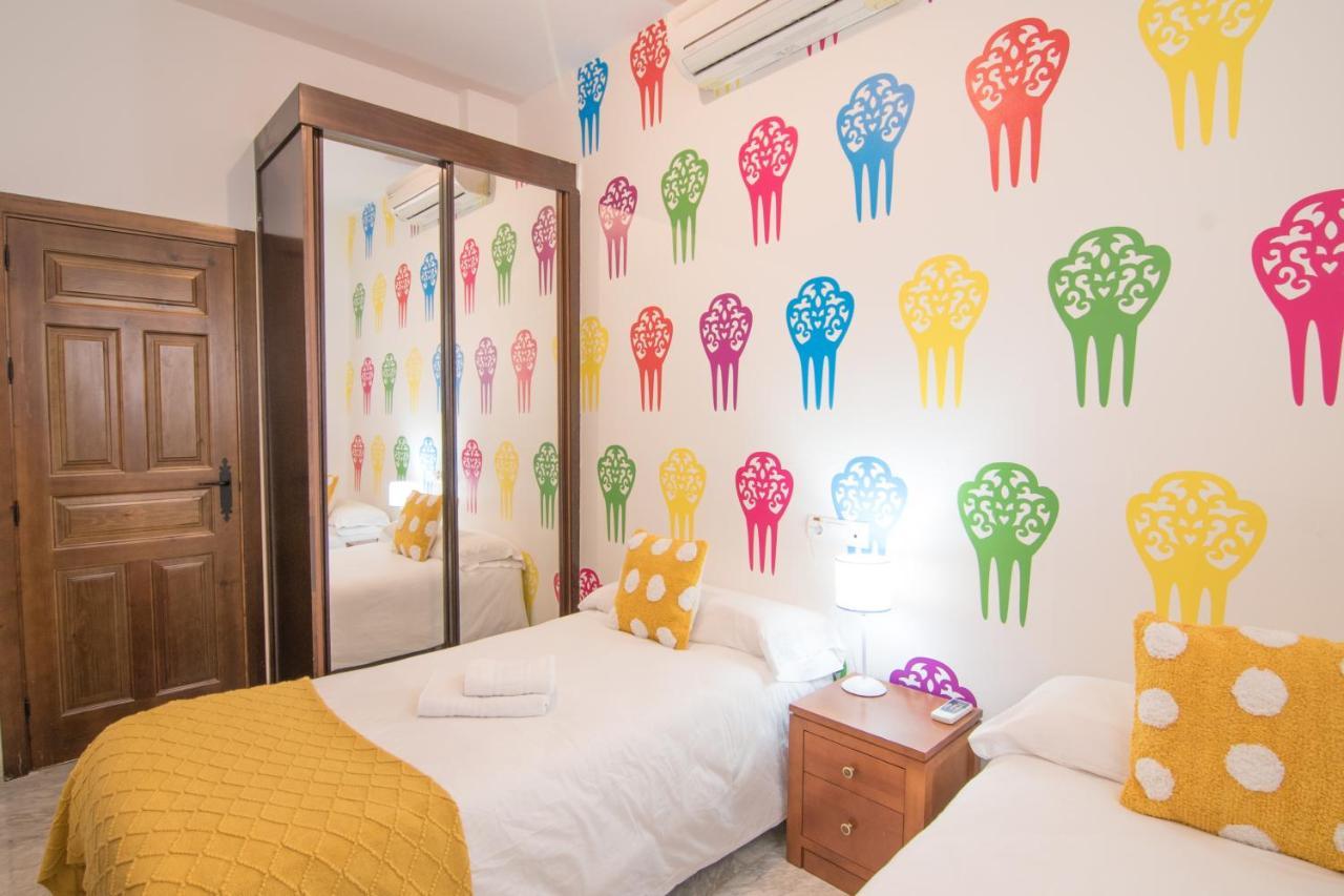 Apartament Tuguest Plaza De Gracia Grenada Zewnętrze zdjęcie
